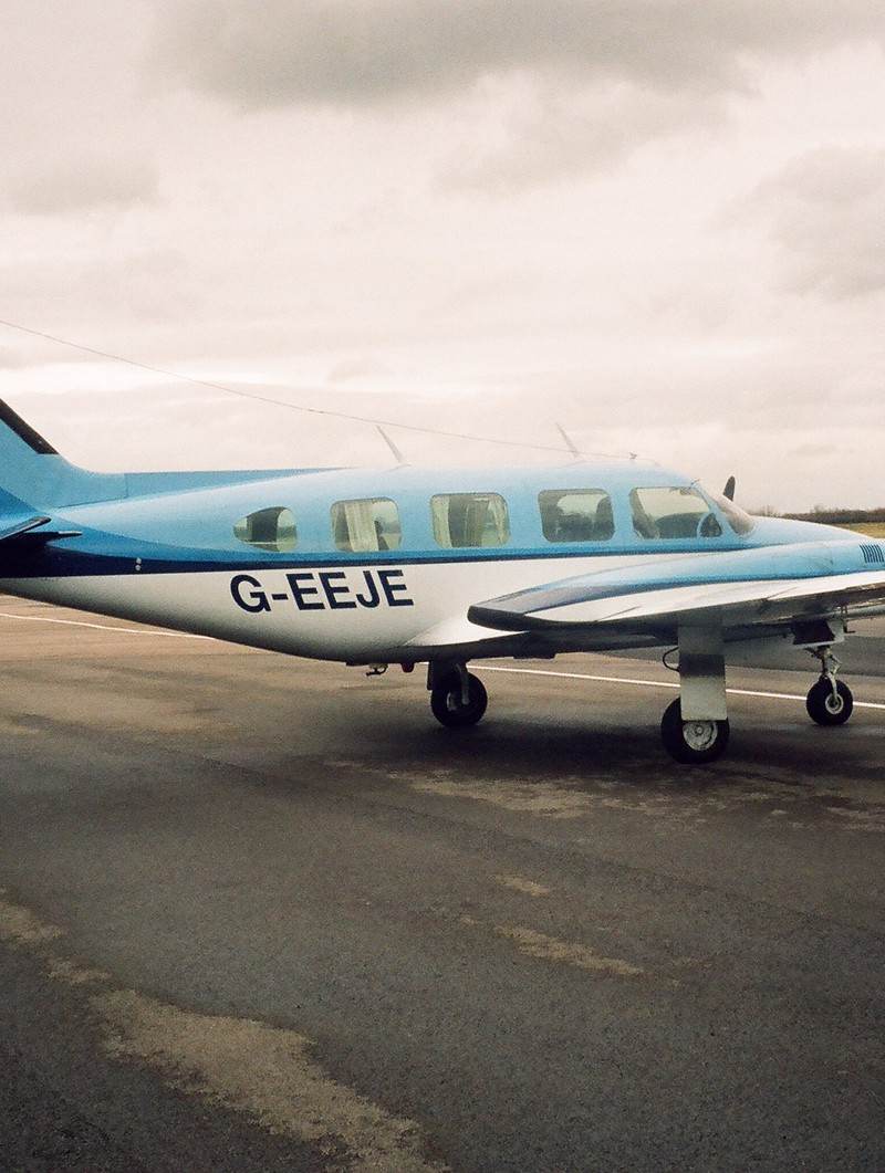 G-EEJE - Piper