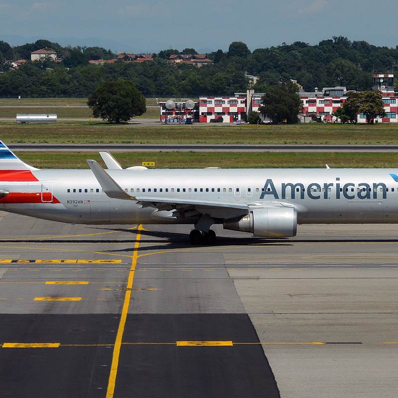 N392AN - Boeing