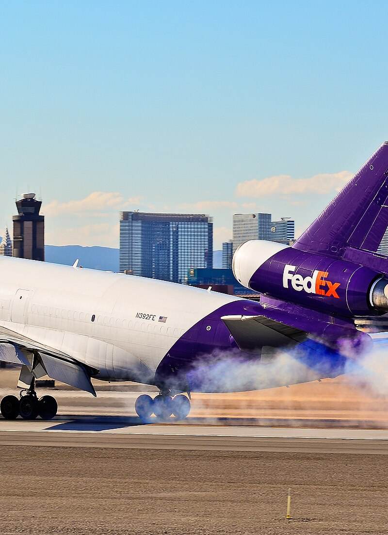 N392FE - Douglas