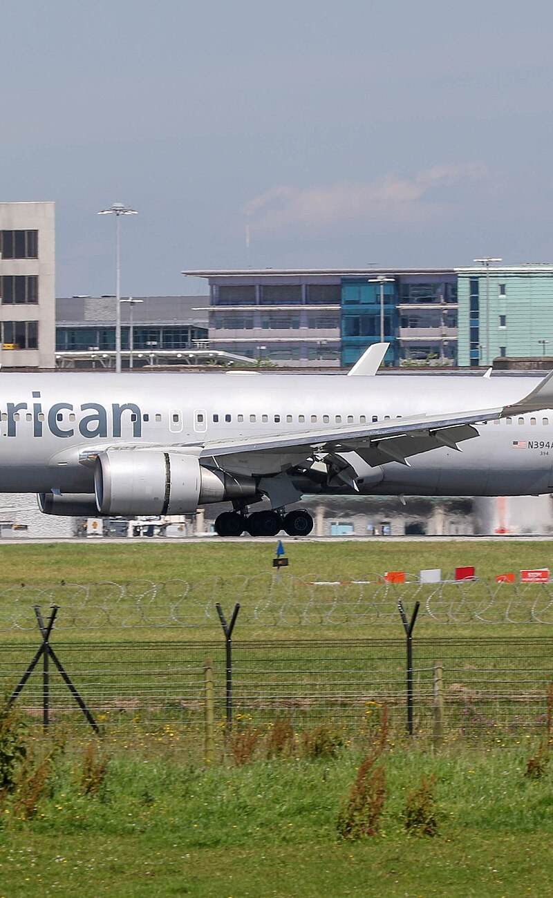 N394AN - Boeing