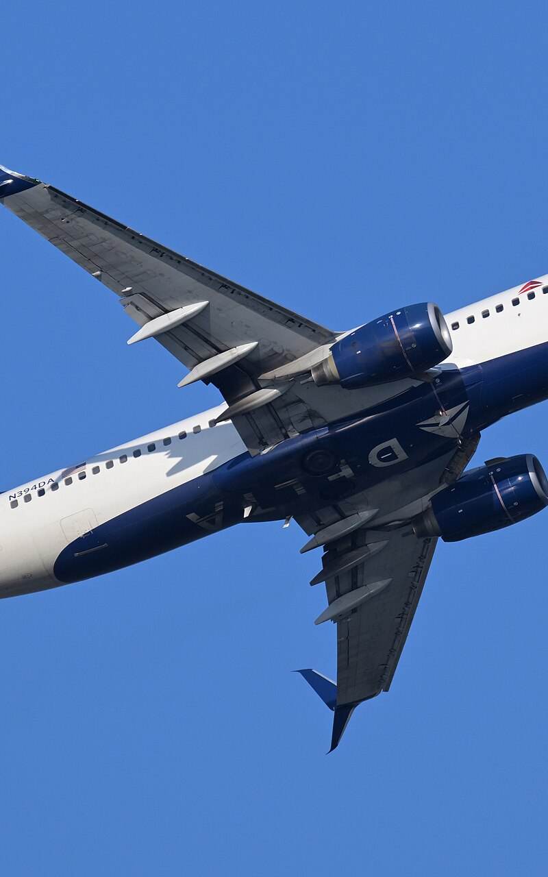 N394DA - Boeing