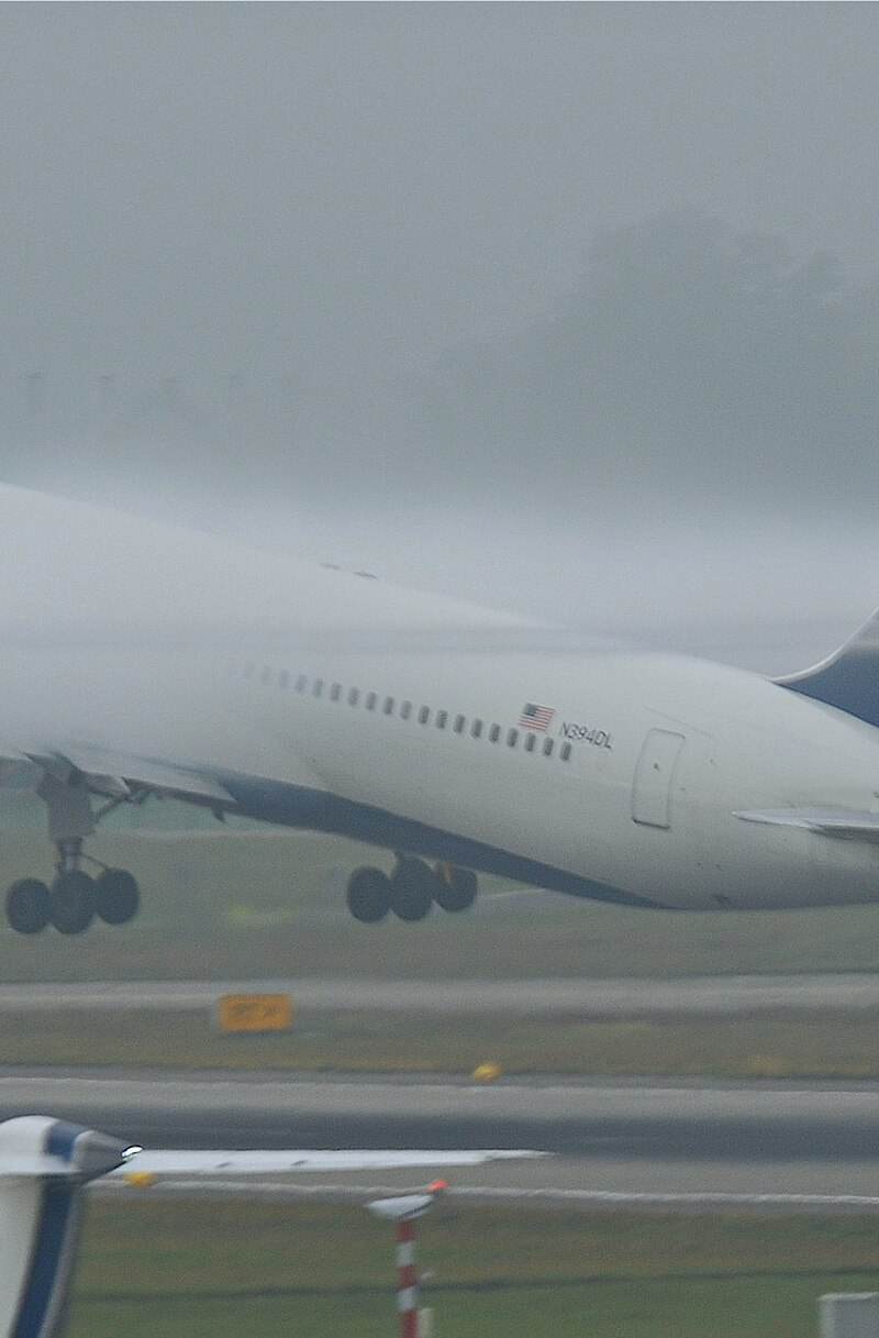 N394DL - Boeing