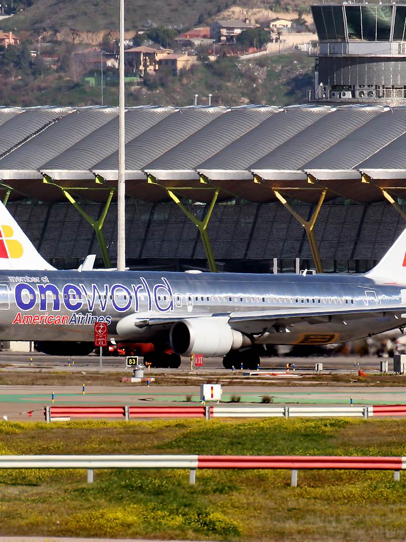 N395AN - Boeing