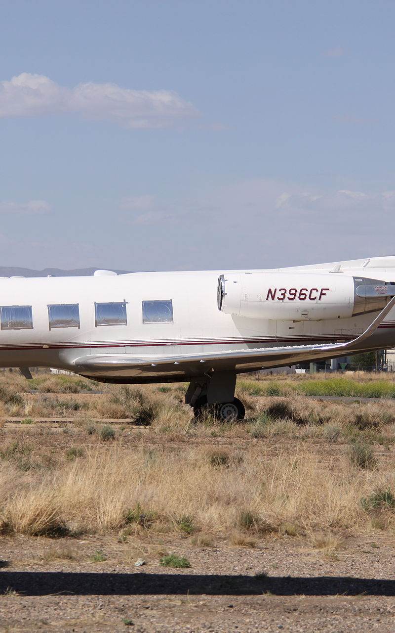 N396CF - Business jet