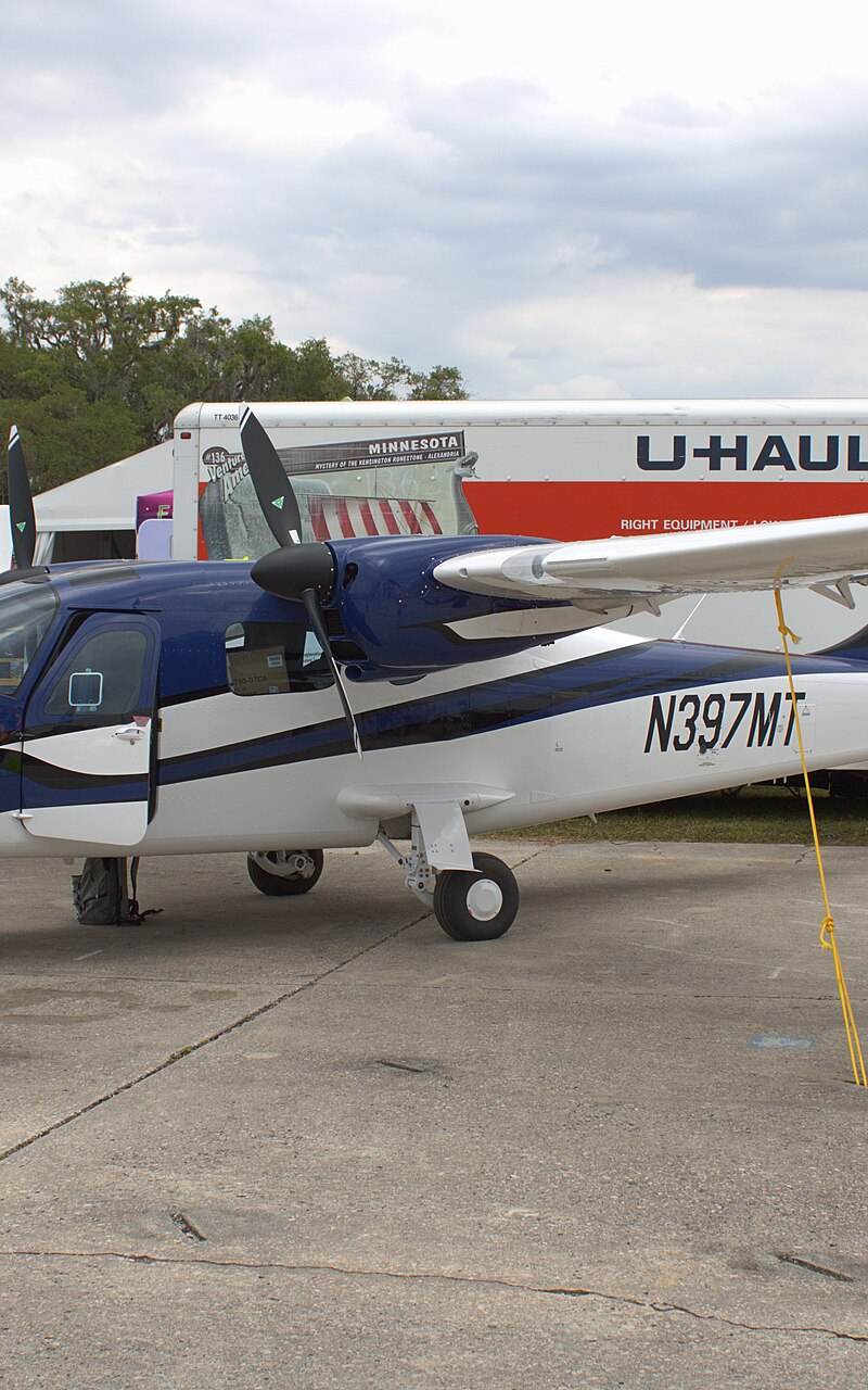 N397MT - Twin-engine aircraft