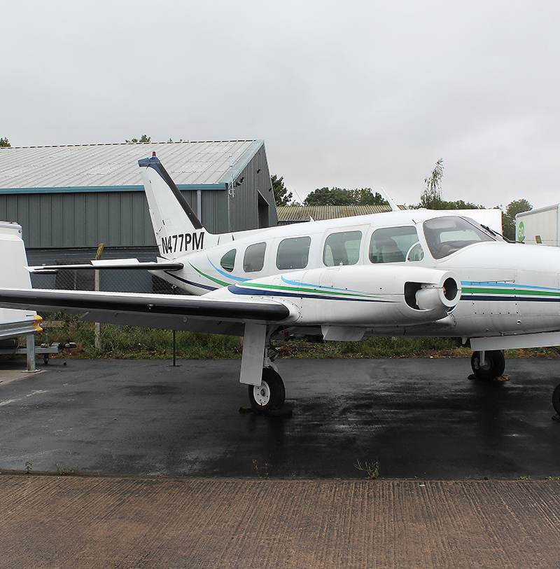N477PM - Twin-engine aircraft