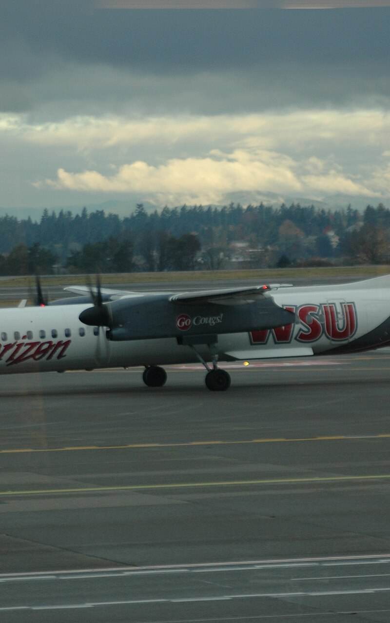 N401QX - Bombardier