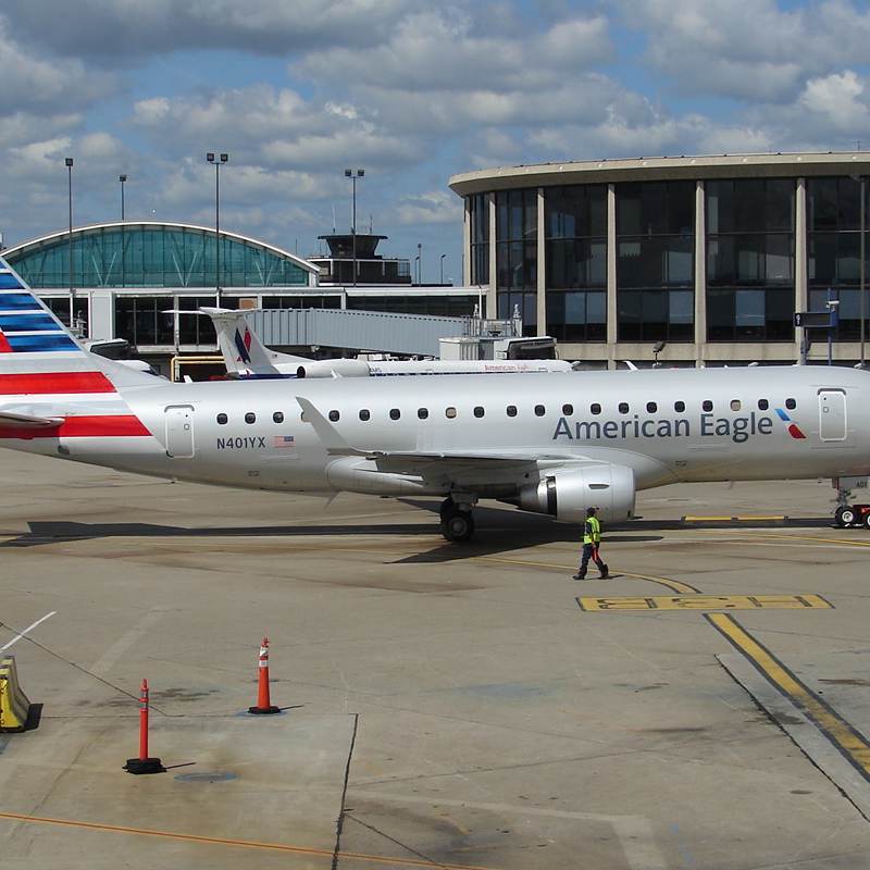 N401YX - Embraer