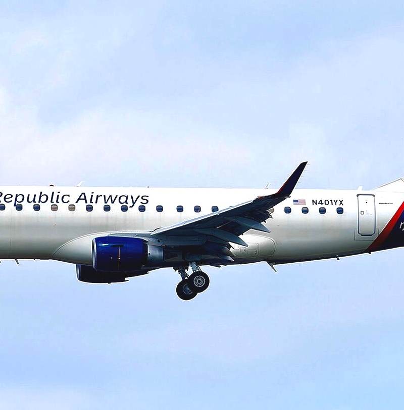 N401YX - Embraer