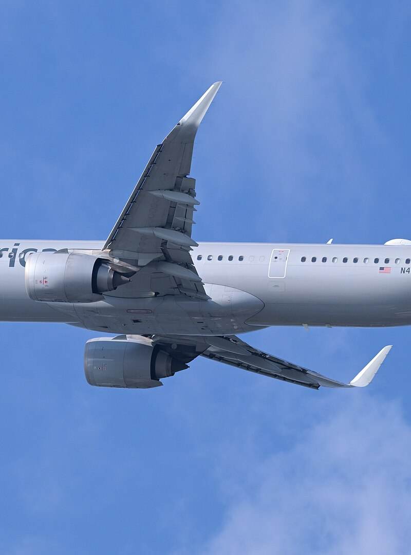 N402AN - Airbus