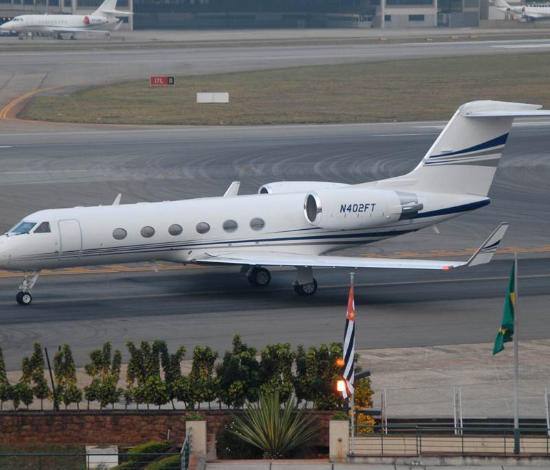 N402FT - Business jet
