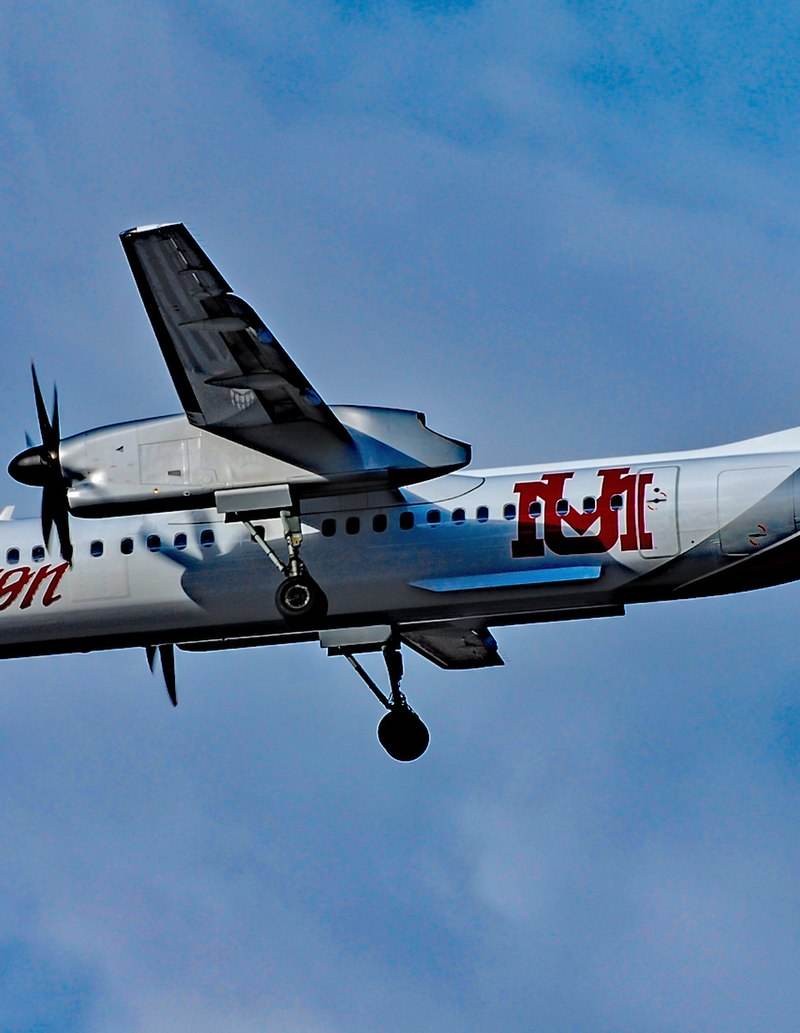 N402QX - Bombardier