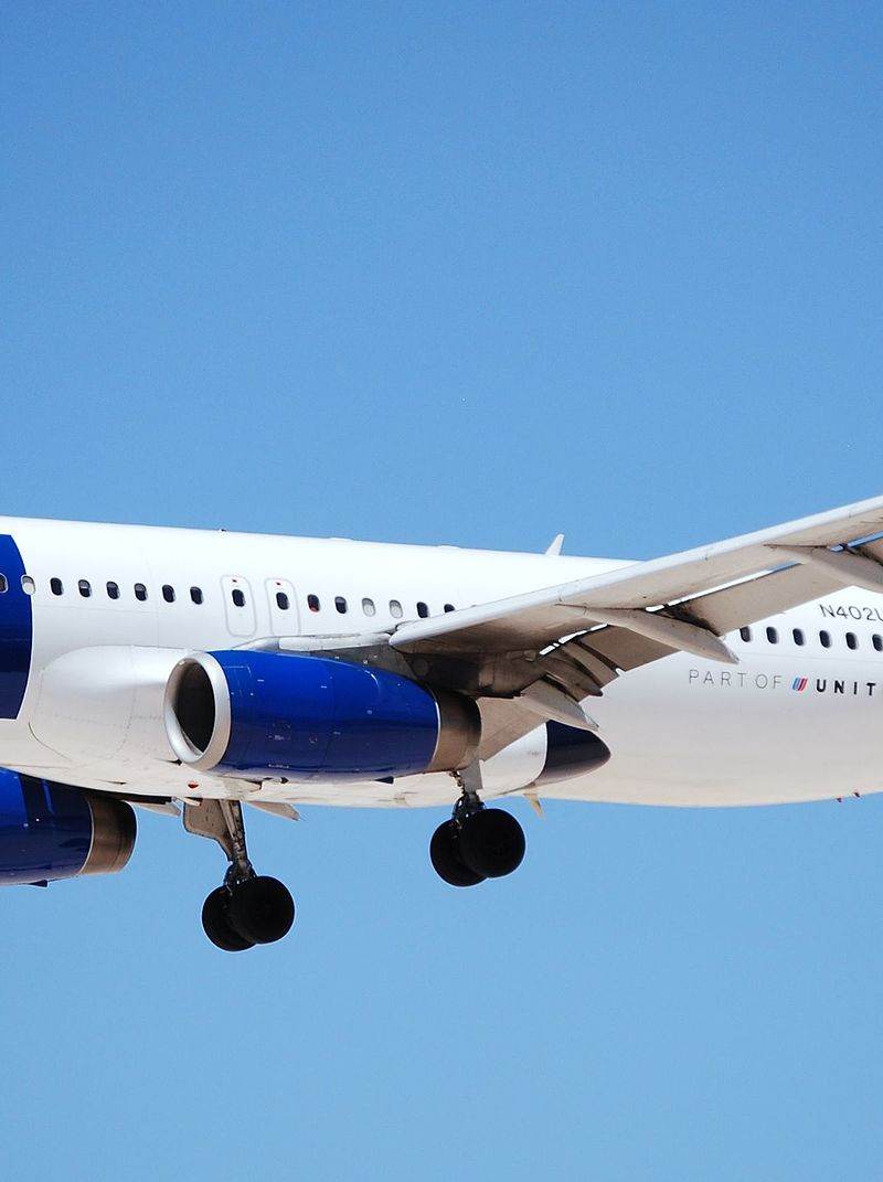N402UA - Airbus