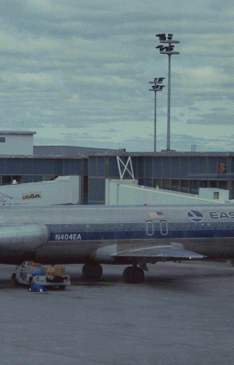 N404EA - Aircraft
