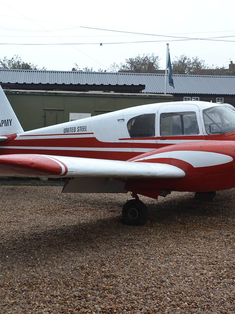 G-APMY - Twin-engine aircraft