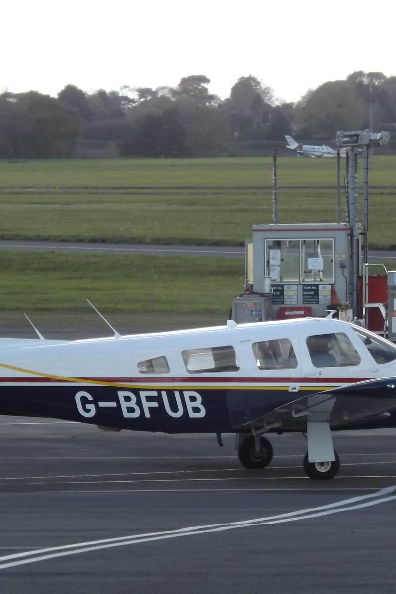 G-BFUB - Piper