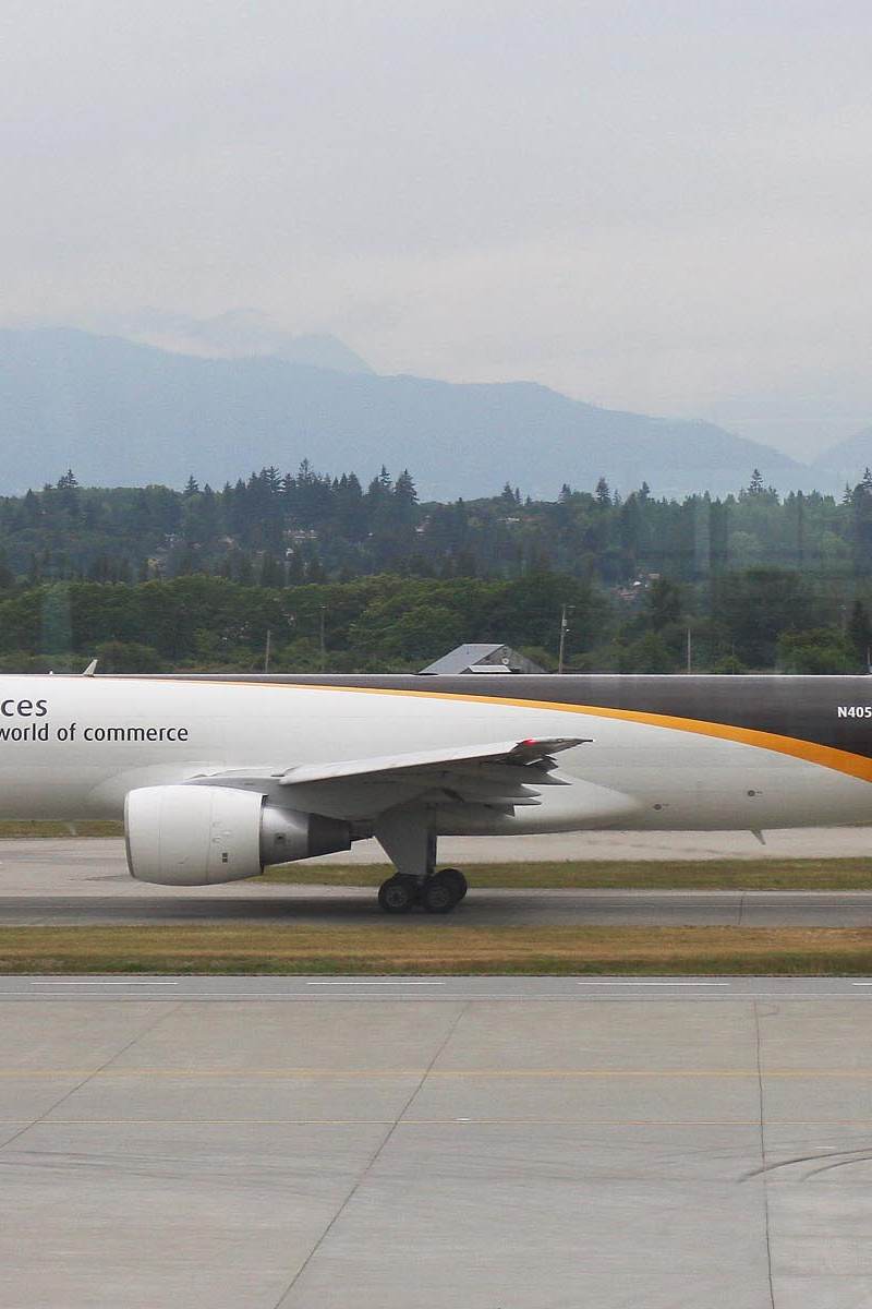 N405UP - Boeing