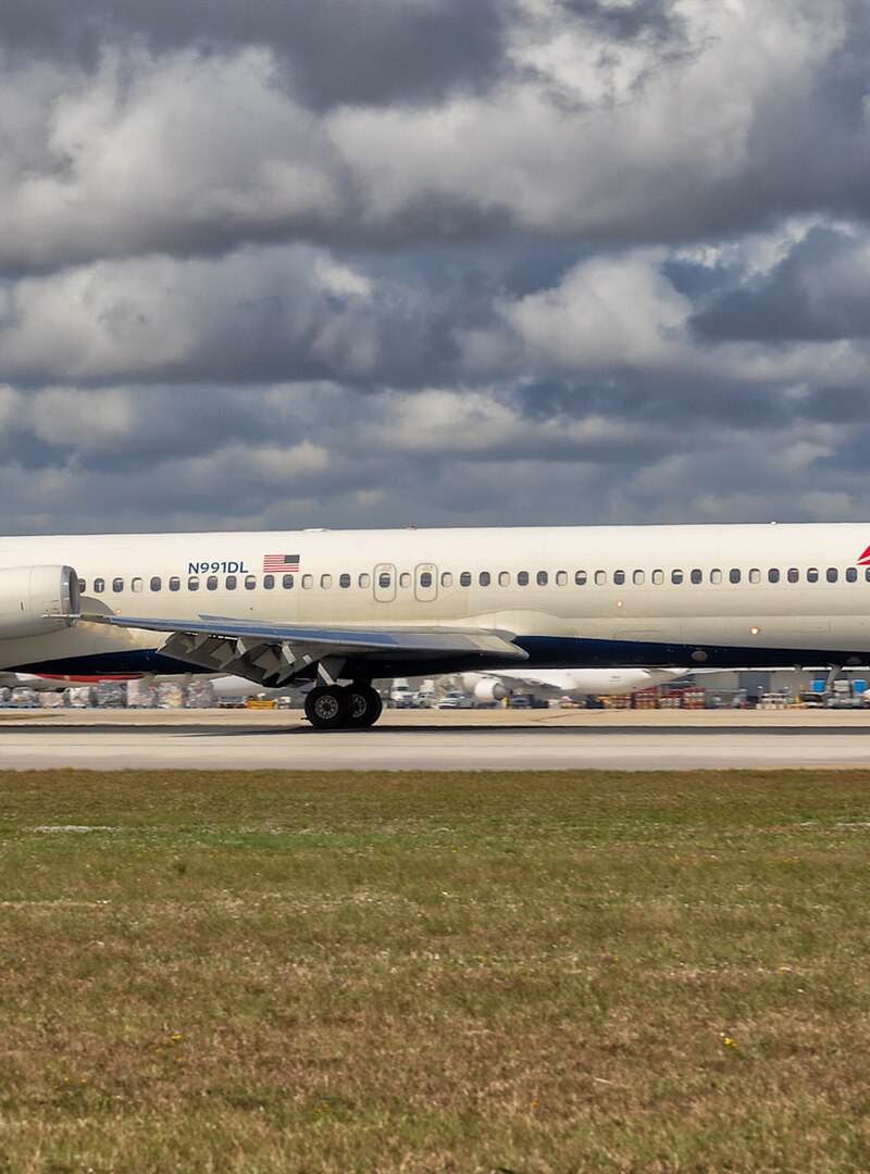 N991DL - Douglas