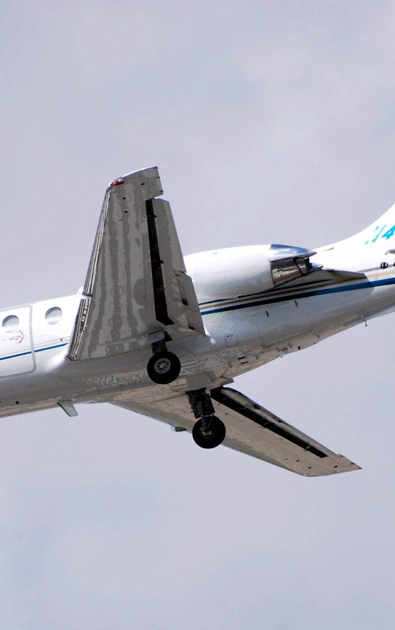 N406LX - Business jet