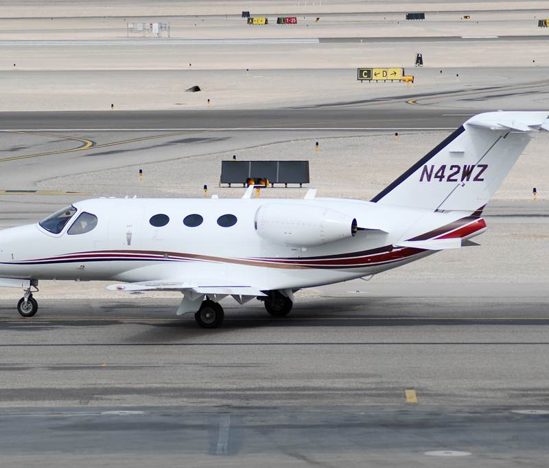 N42WZ - Cessna