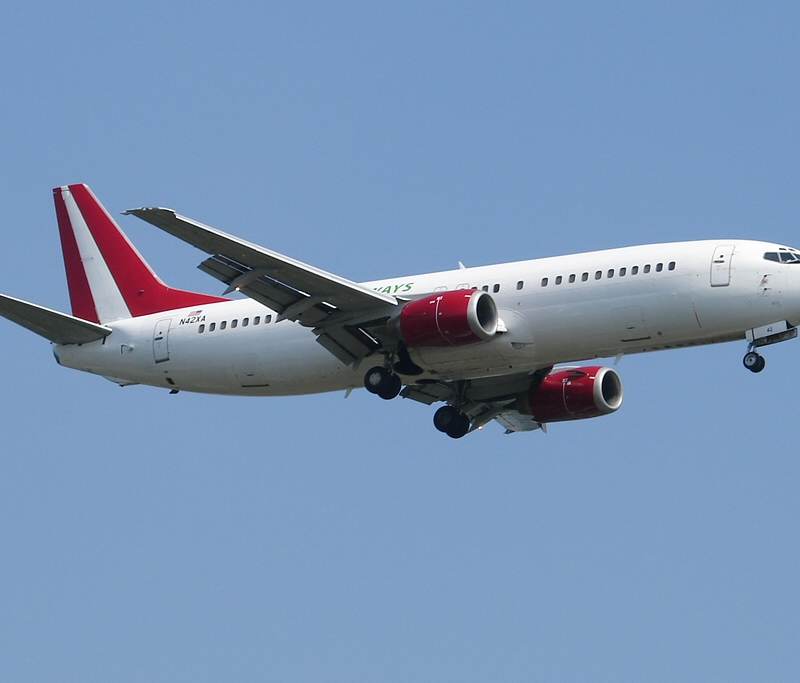 N42XA - Boeing