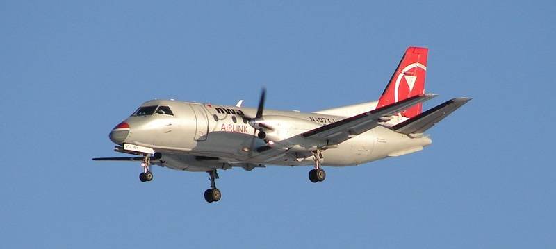 N407XJ - Twin-engine aircraft