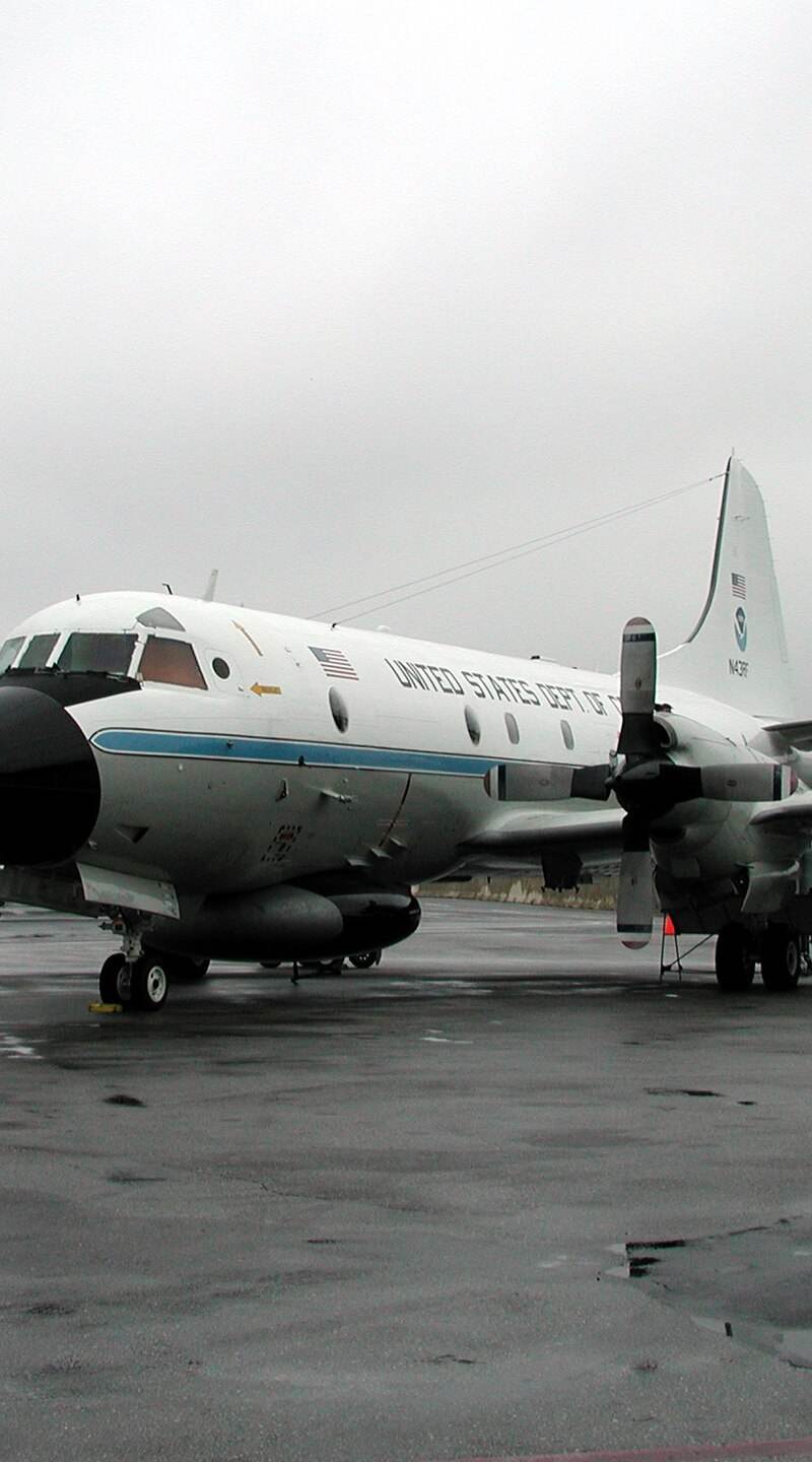 N43RF - Lockheed