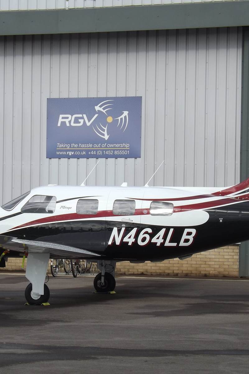N464LB - Piper