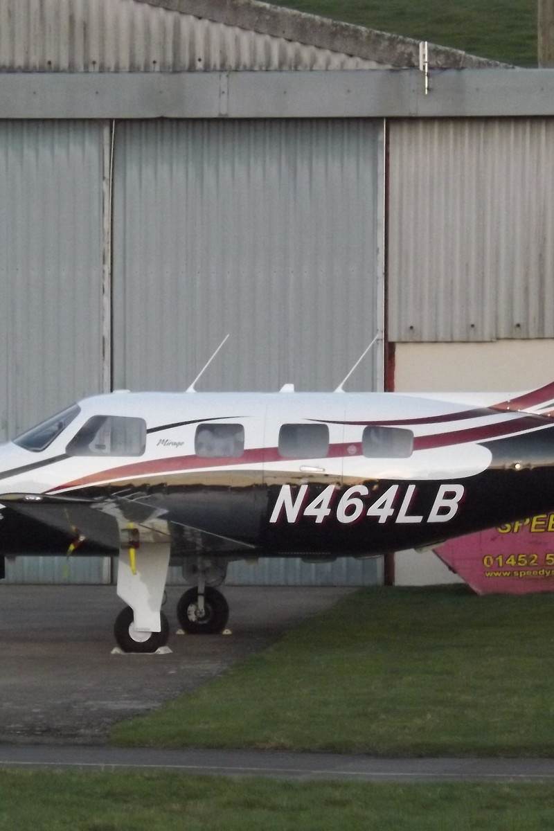 N464LB - Piper