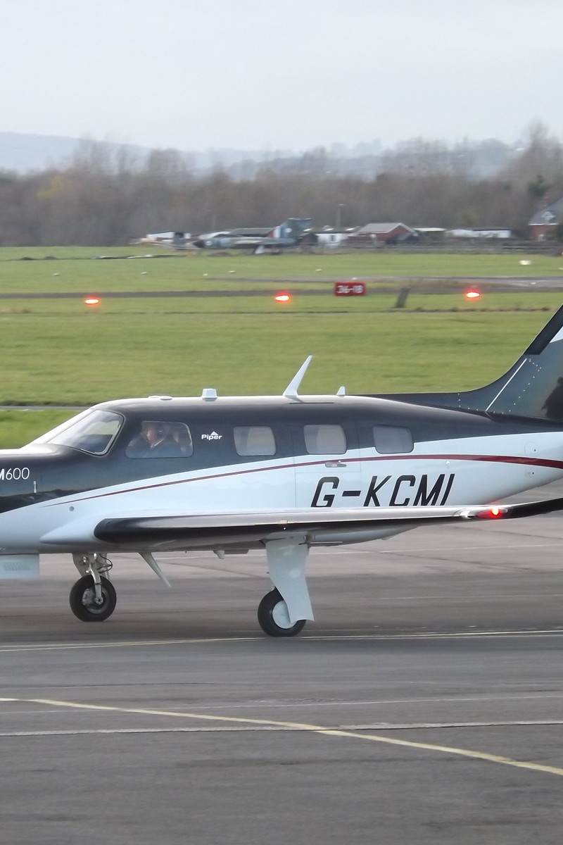 G-KCMI - Piper