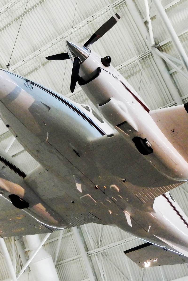 N275DP - Twin-engine aircraft