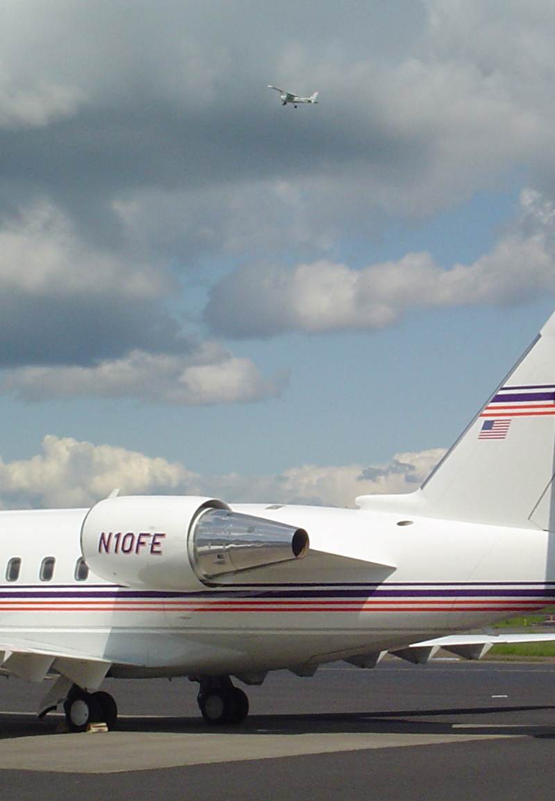 N10FE - Business jet