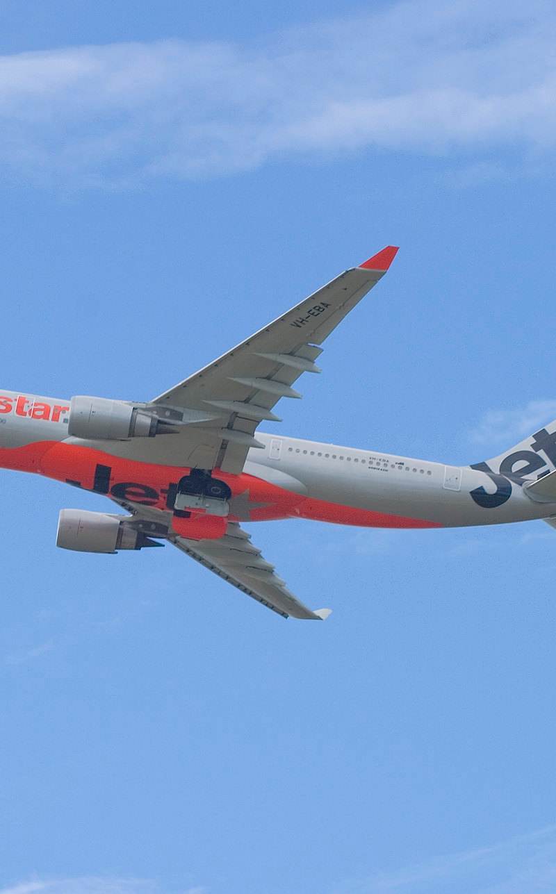 VH-EBA - Airbus