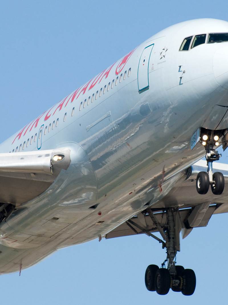 C-FBEG - Boeing