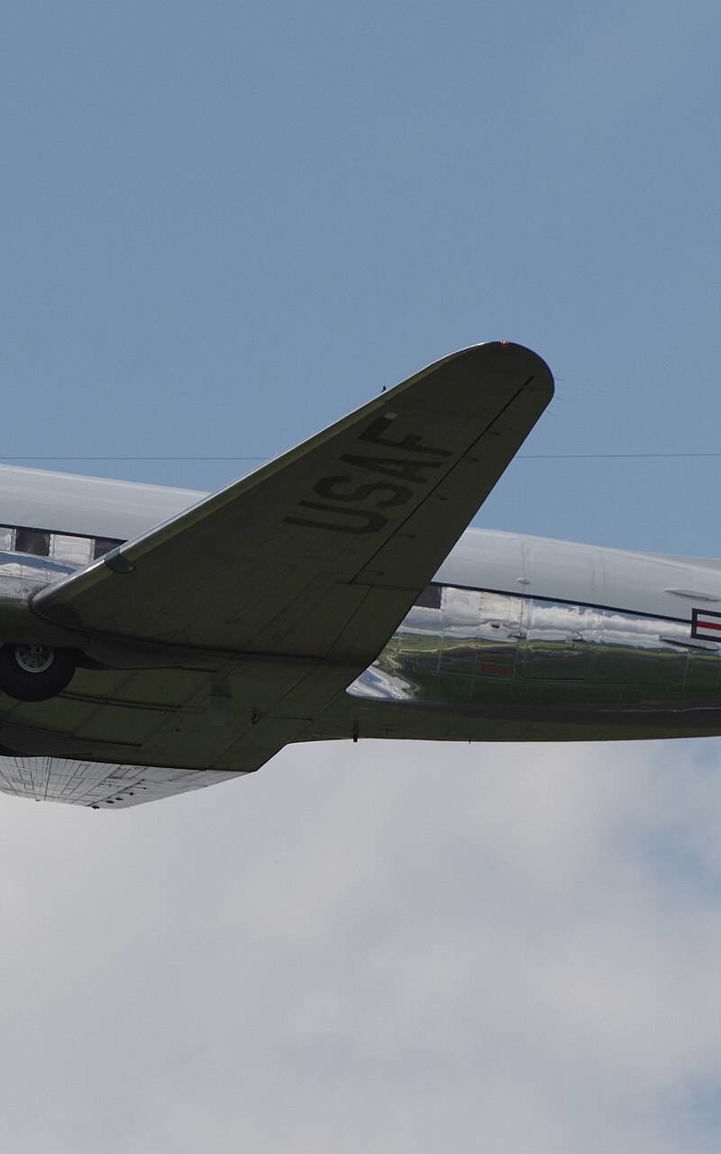 N47E - Douglas