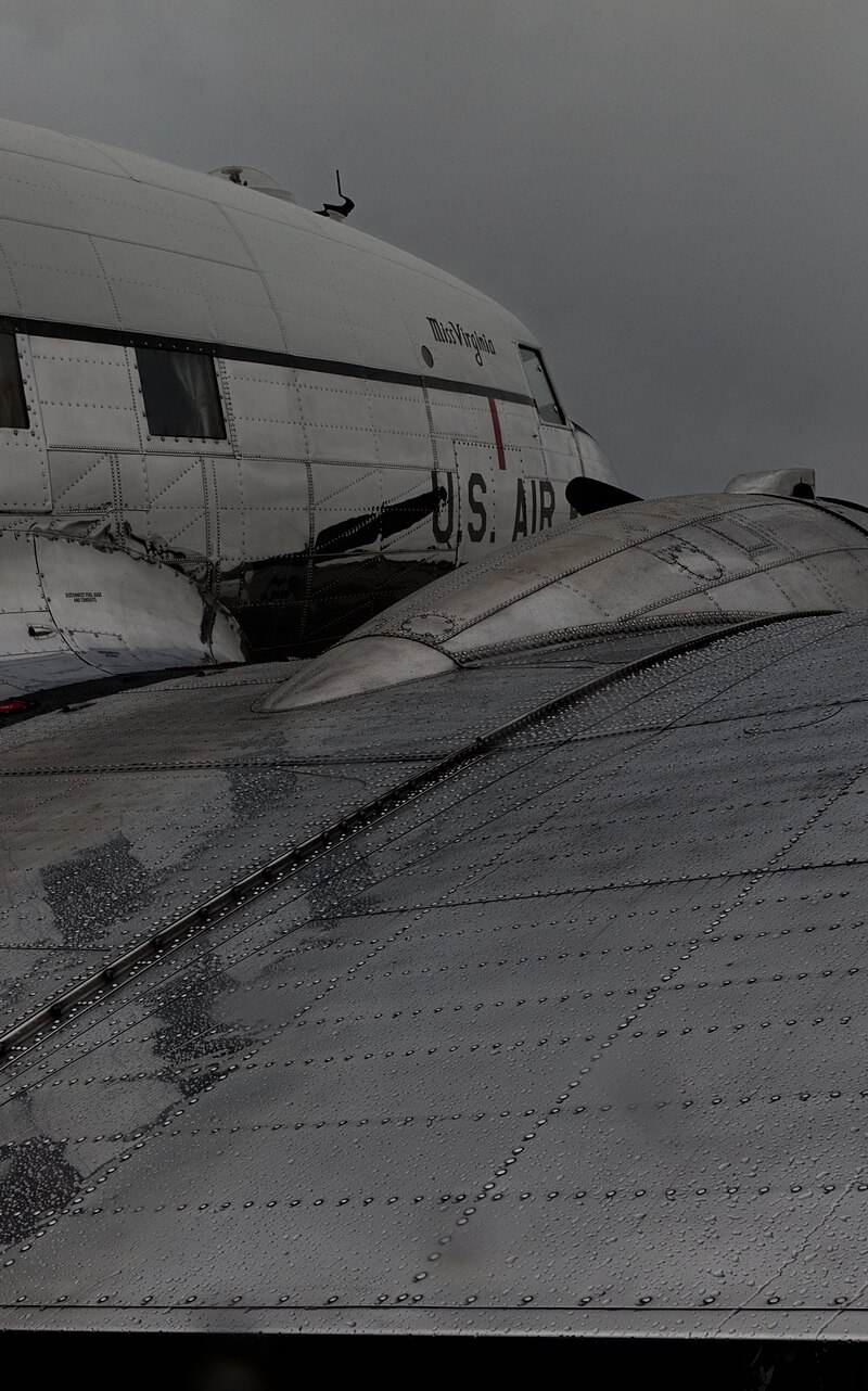N47E - Douglas