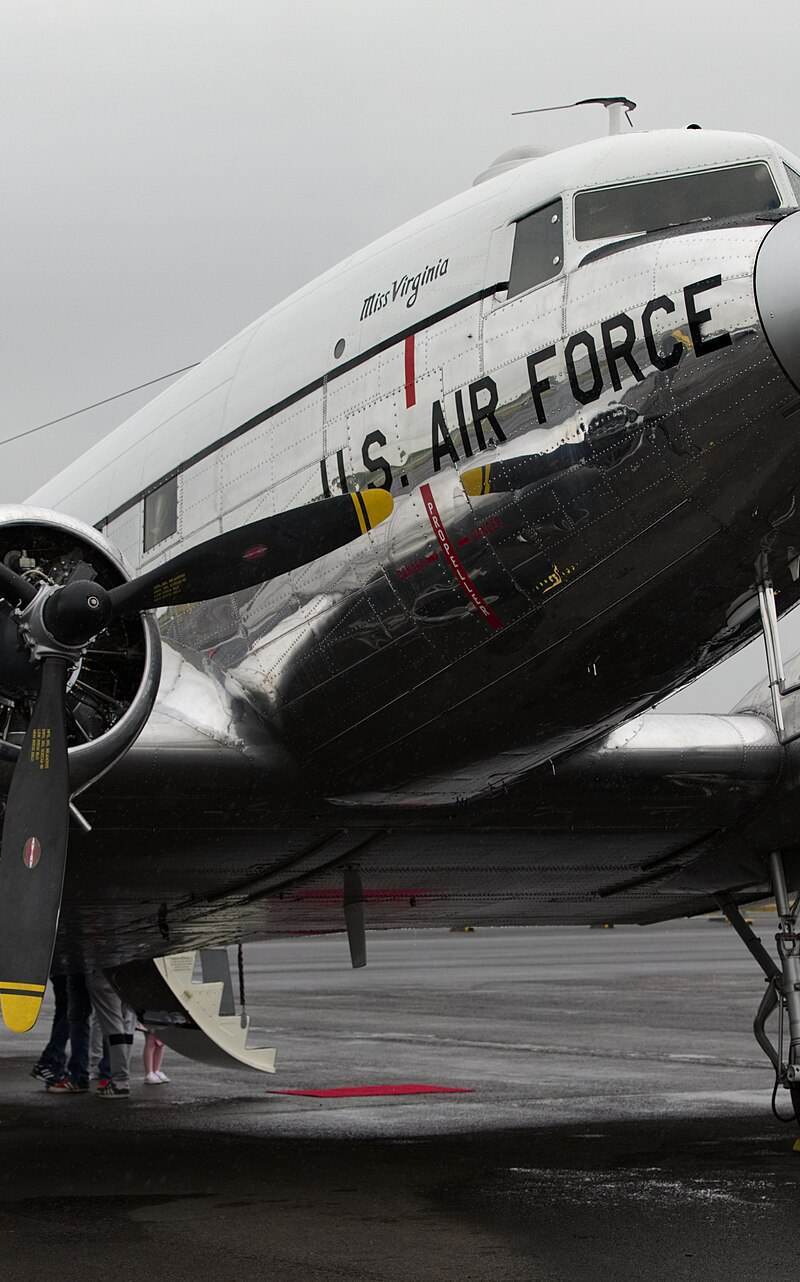 N47E - Douglas