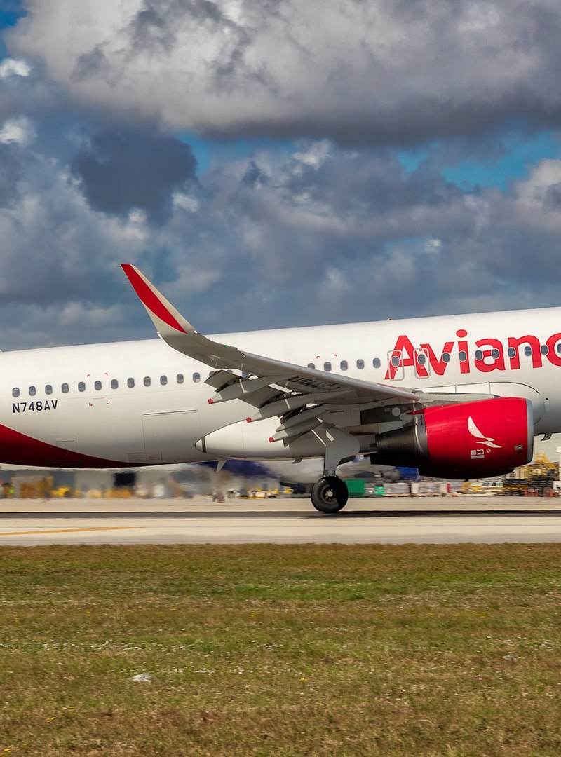 N748AV - Airbus