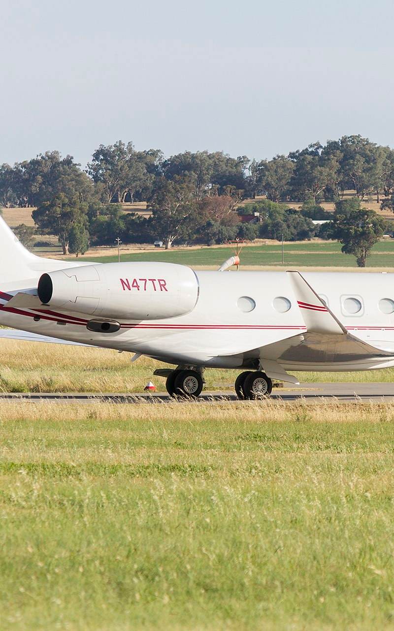 N47TR - Business jet