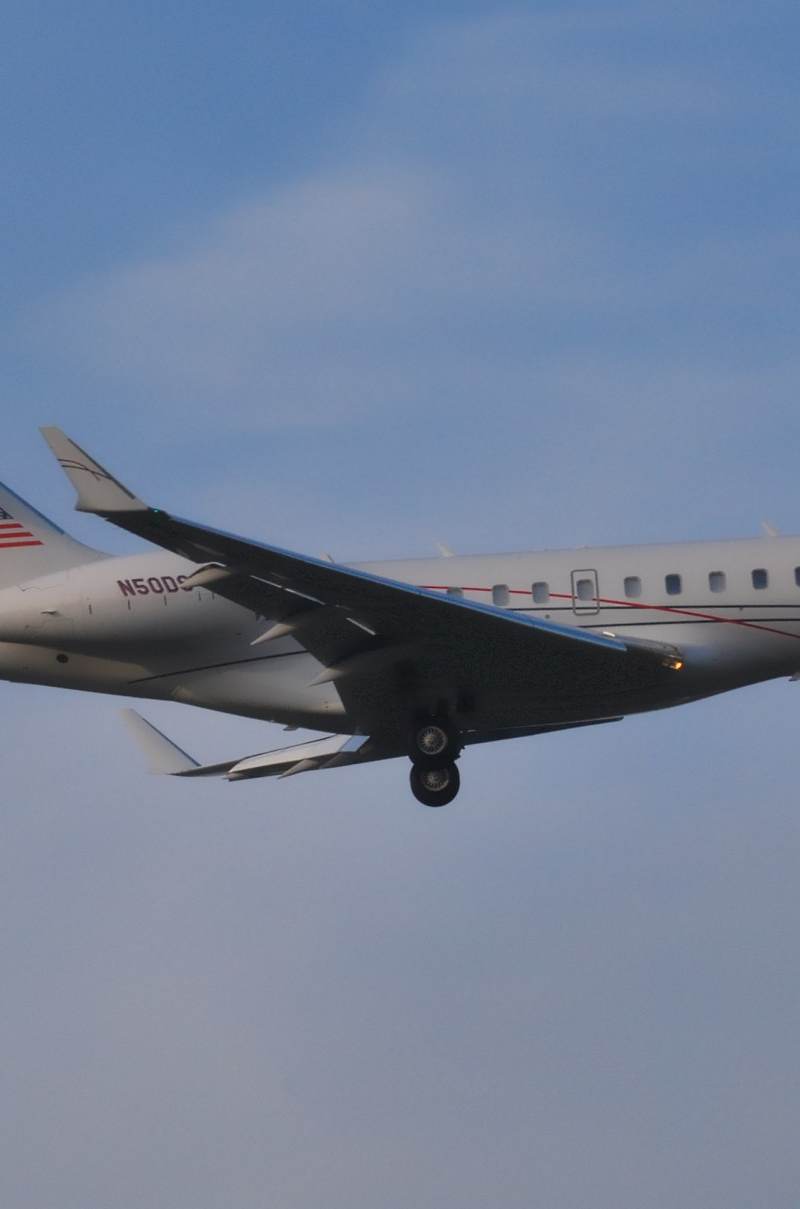 N50DS - Business jet