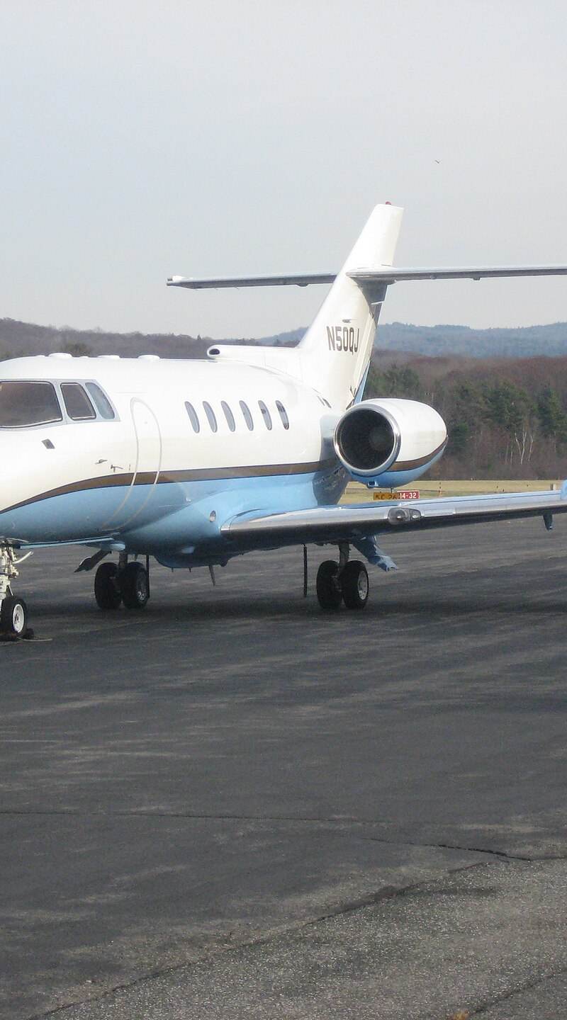 N50QJ - Business jet