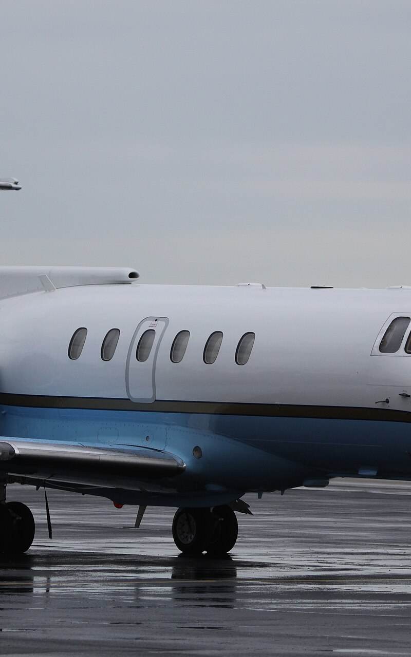 N50QJ - Business jet