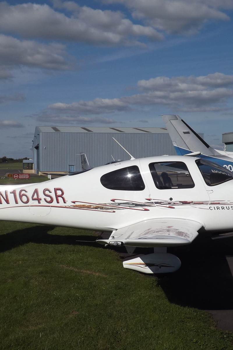 N164SR - Cirrus