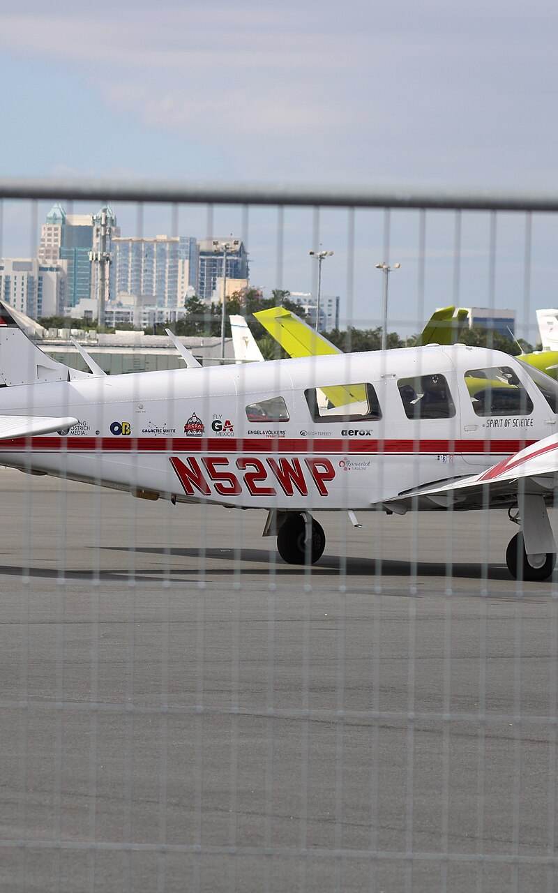 N52WP - Piper
