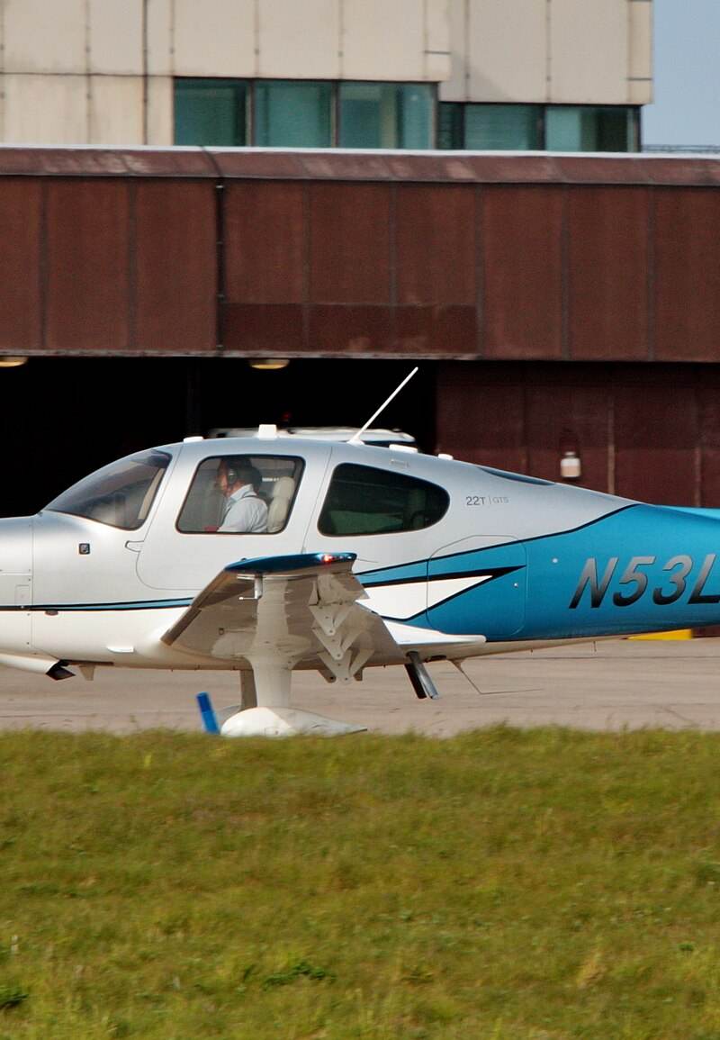 N53LG - Cirrus
