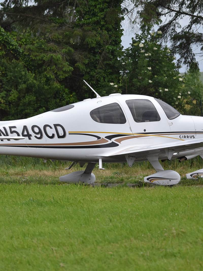 N549CD - Cirrus