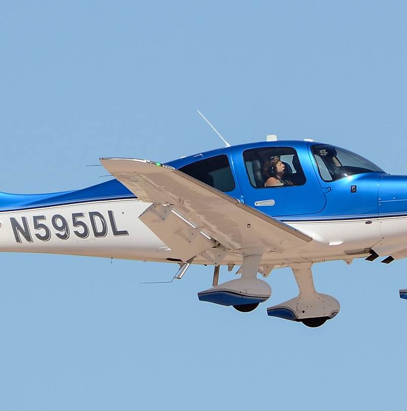 N595DL - Cirrus