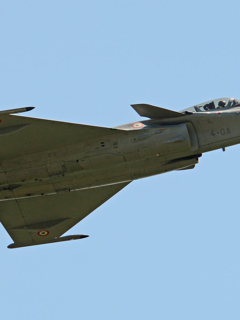 F-UHGA - Twin-engine aircraft