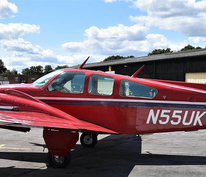 N55UK - Twin-engine aircraft
