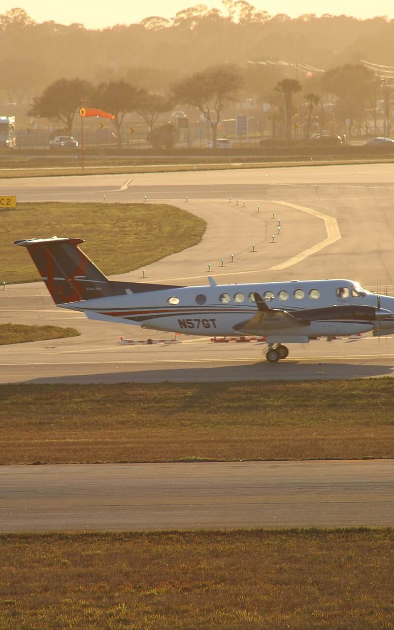 N57GT - Beechcraft